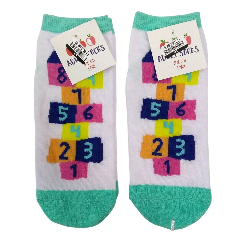 Target Womens Teen 2 Pair Size 9-11 Ankle Socks Hopscotch Graphic, Pink Blue New